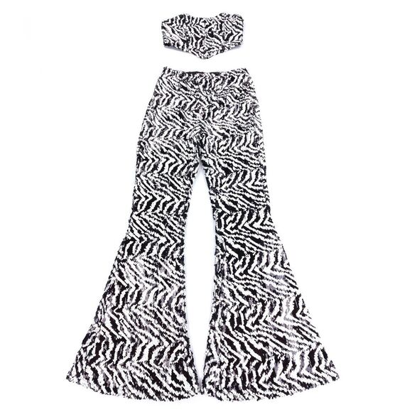 NWT Nasty Gal Sequin Animal Kick Flare Pants Corset Crop Top Set 90s Y2k Glam 6 - Picture 1 of 10